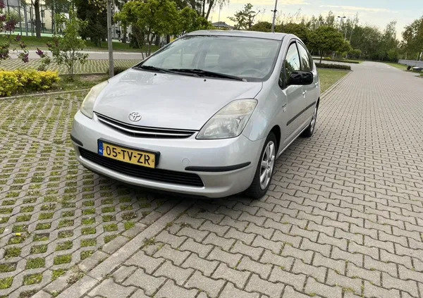 lubelskie Toyota Prius cena 21500 przebieg: 198000, rok produkcji 2007 z Lublin
